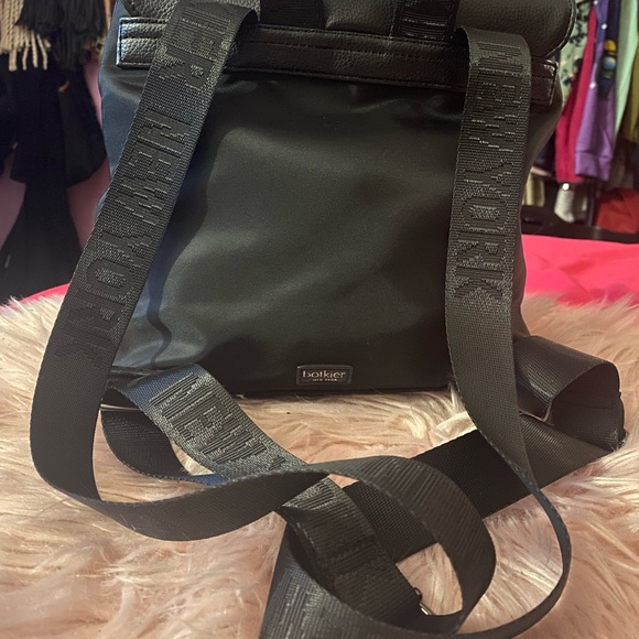 Botkier New York Small Black Backpack - Picture 8 of 11